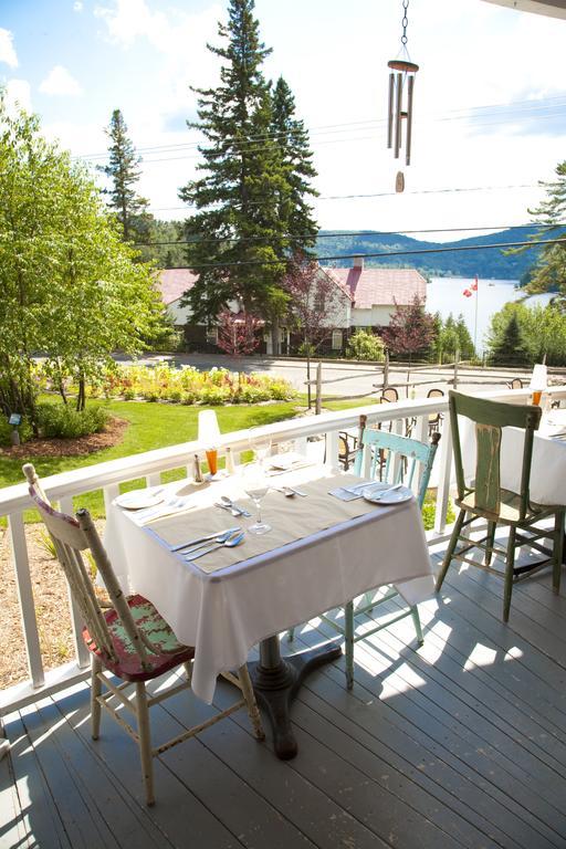 Auberge De La Tour Du Lac Sainte-Agathe-des-Monts Luaran gambar